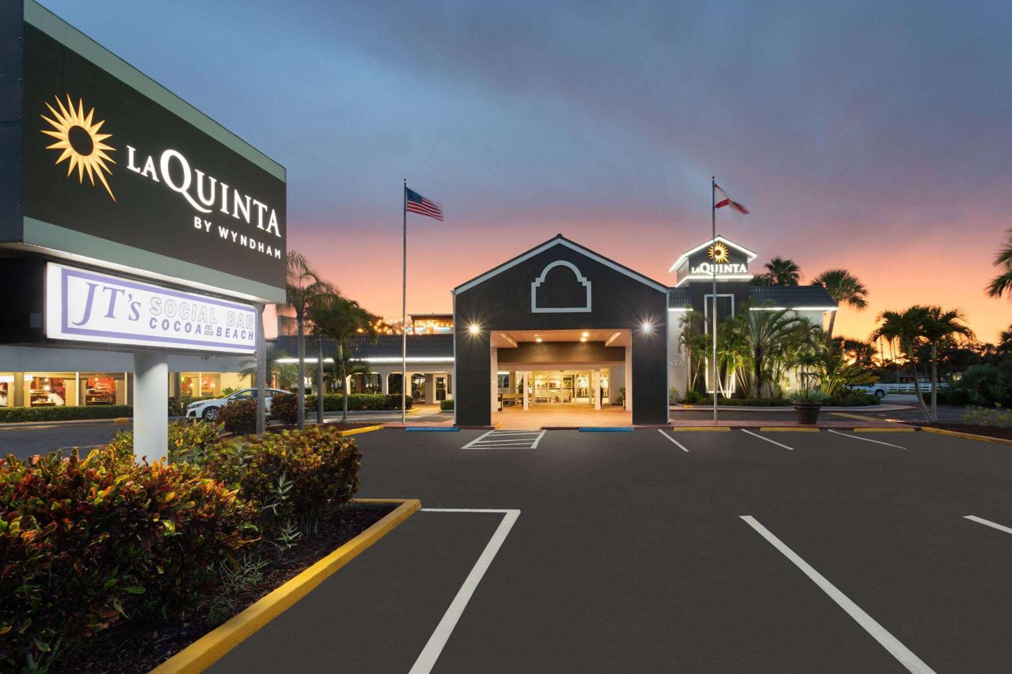 La Quinta Inn By Wyndham Cocoa Beach-Port Canaveral Exteriér fotografie
